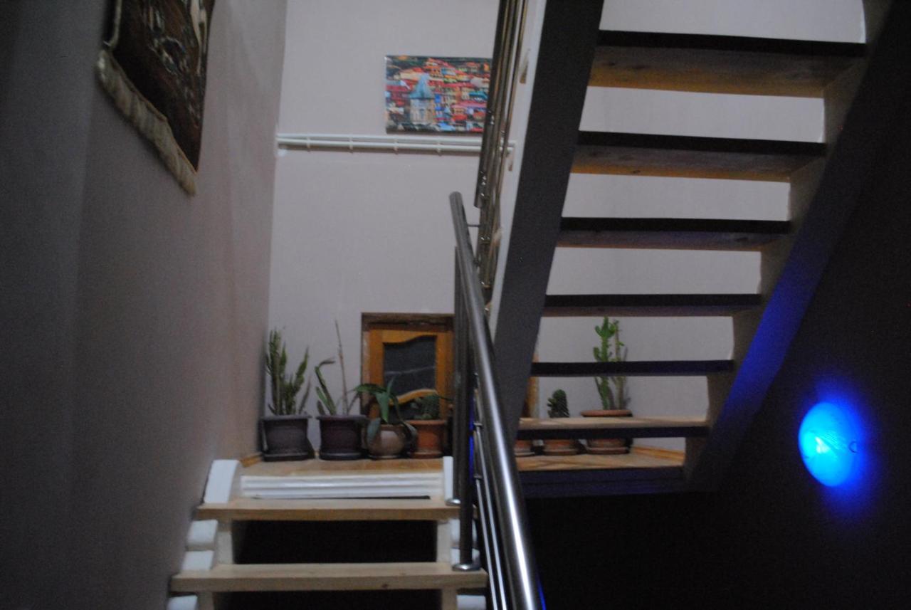 Family Guesthouse - Macharashvili Tbilisi Bagian luar foto